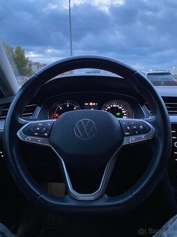 VW Passat B8 2.0 TDI Business | 04/2022 | DSG | - 15