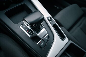 Audi A5 Sportback 40 2.0 TDI Advanced S tronic - 15