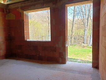  Na predaj rozostavaný 4-izbový rodinný dom – tehlová novo - 15