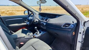 Renault Grand Scénic 1.6 dCi S&S Bose - 15