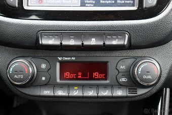 Kia Cee´d 1.4 CVVT Gold - 15