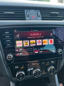 Škoda octavia combi 2.0tdi dsg STYLE - 15