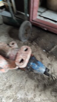 Predam nahradne diely na Zetor 8011 - 15