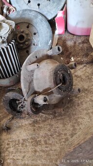 Predam nahradne diely na Zetor 8011 - 15