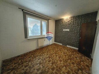 Predaj 3 izbový byt, čiastočne zrekonštruovaný, 72m2, centr - 15