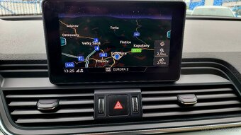 Audi Q5 50 2.0 TFSIe Plug -in Hybrid S tronic odpočet DPH - 15