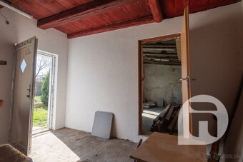 NOVINKA 3.izb RODINNÝ DOM S VEĽKÝM POZEMKOM RAJKA - MAĎARSKO - 15