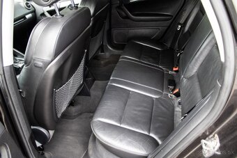 Audi A3 Sportback 2.0 TDI Ambiente DSG - 15