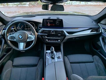 BMW Rad 5 Touring 530d xDrive A/T M Paket - 15