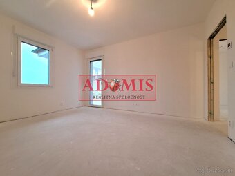 Predám 4izbový bungalov Ruskov,kolaudácia,652m2,Ruskov, len  - 15