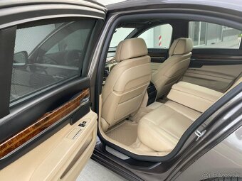 BMW Rad 7 740Xd F01 X-drive Facelift - 15