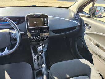 Renault Zoe - 15