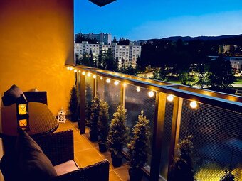 Predam luxusny 4 izbovy byt s loggiou - 15