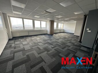 Prenájom: MAXEN, Administratívny priestor 660 m2 , 3. posc - 15
