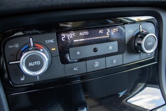 Volkswagen Touareg 3.0 TDI webasto, panorama, - 15