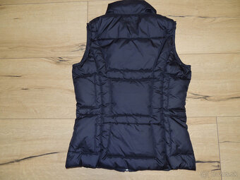 Vesta Wellensteyn a Napapijri - 15