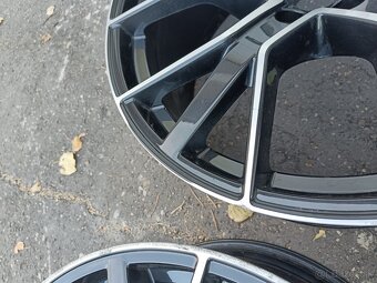 Audi ALU disky R22 10J, 5x112, AUDI Sport Q7,Q8,RS6,RS7 - 15
