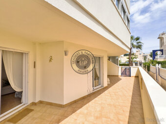 Apartmán 4+kk s bazénom a terasou Torrevieja-La Mata, Španie - 15