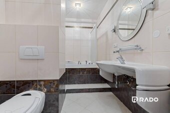 RADO | Staré Mesto | 5i byt 175 m² + 4 balkóny + možnosť 2×  - 15