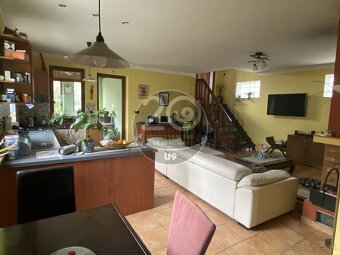 Dražba rodinného domu s garážou v obci Dobrohošť - 15