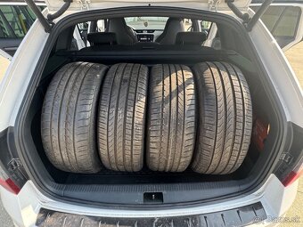 Vymenim Octavia RS 2.0 TDi DSG 4x4 Panorama 2018 - 15