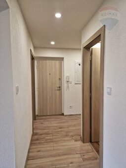 Štýlový 2-izbový byt po kompletnej rekonštrukcii v srdci Han - 15
