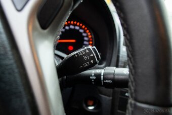 Toyota Avensis 2.0l D-4D - 15