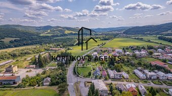 PREDAJ, Stavebný pozemok Koškovce, 12 min od HE - 15