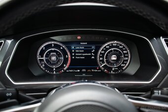 VW Tiguan R-line 2.0TDi 140kw DSG 4x4 Keyless Virtual - 15
