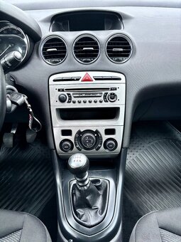 Peugeot 308 1.6 HDi FAP Confort Pack M6 - 15