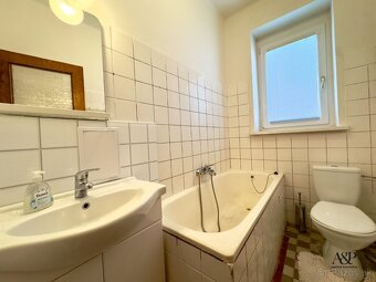NA PREDAJ 3 IZB. BYT S BALKÓNOM, 78M2, CHEMICKÁ UL., BRATISL - 15