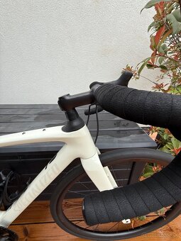 Specialized Roubaix SL8 Sport - 15