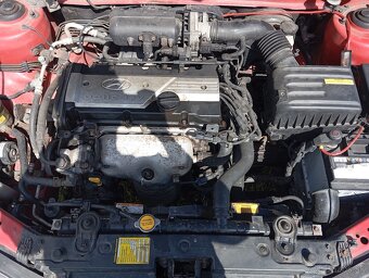 Hyundai Elantra 1.6 77kw - 15