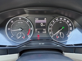 Predám Škoda SUPERB III. 2,0TDi, DSG, 110kw, lim - 15