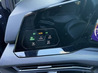 VW Golf VIII GTI 2.0 TSI - 15