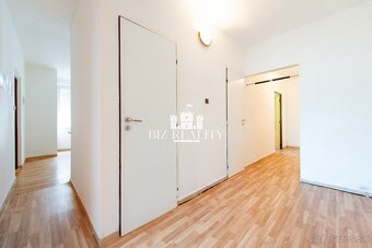 NA PREDAJ 3 izbový byt, ul. Soblahovská, Trenčín - 15