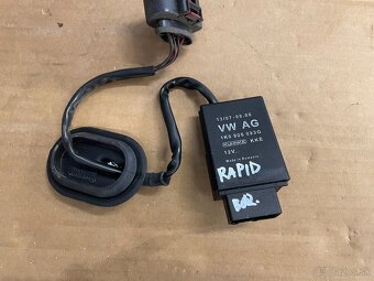 škoda rapid zrkadlo motorček ovladanie budiky bcm pačky - 15