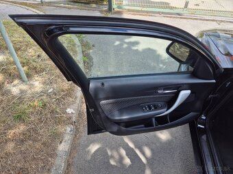 Predám  BMW Rad 1 118d Advantage A/T - 15