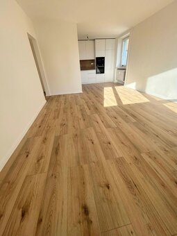 REZERVOVANÝ- Exkluzívne- zrekonštruovaný 3 izb. byt s výnimo - 15