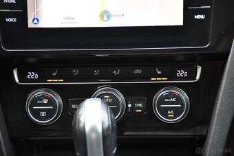 Volkswagen Passat Kombi 2.0 BiTDI DSG 240_KONI_4X4_ŤAŽNÉ_SR - 15