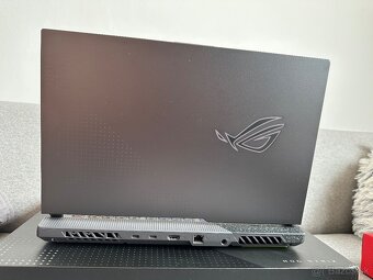 ASUS ROG Strix G15 G513RM-HF340 Eclipse gray - 15