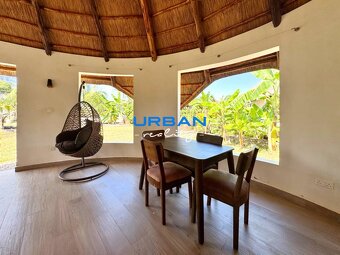 NA PREDAJ ROZPRÁVKOVÝ  BUNGALOW  NA ZANZIBARE - 15
