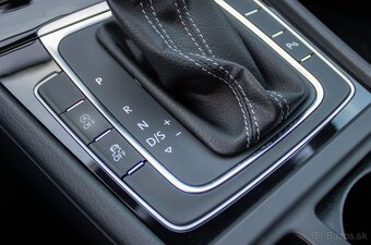 Volkswagen Golf Variant GTD 2.0TDI DSG automat - 15