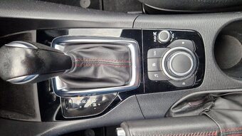 Mazda 3 2.0 Skyactiv -G120 Attraction  benzin automat - 15