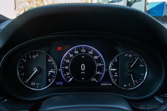 Opel Insignia GSI 2.0 CDTI BiTURBO 210k S S 4x4 AT8 - 15
