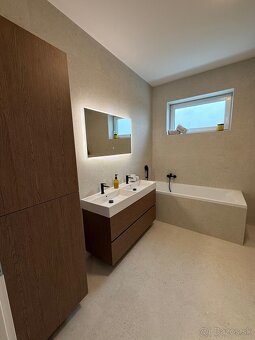 Prenájom 5izboveho bytu v dvojdome. - 15