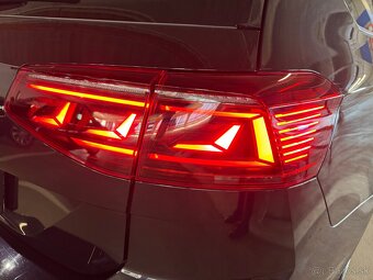 Predám  Volkswagen Passat Variant 2.0 TDI EVO Elegance DSG - 15
