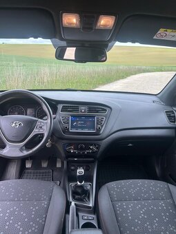 Hyundai i20 Cool - 15