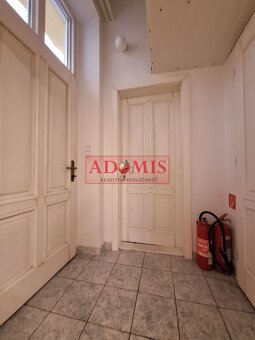 prenájom priestorov v historickej budove 88m2,162m2,450m2 ce - 15