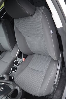 Toyota Verso 1.6i - 7 míst ,NAVI, kamera ,bez koroze - 15